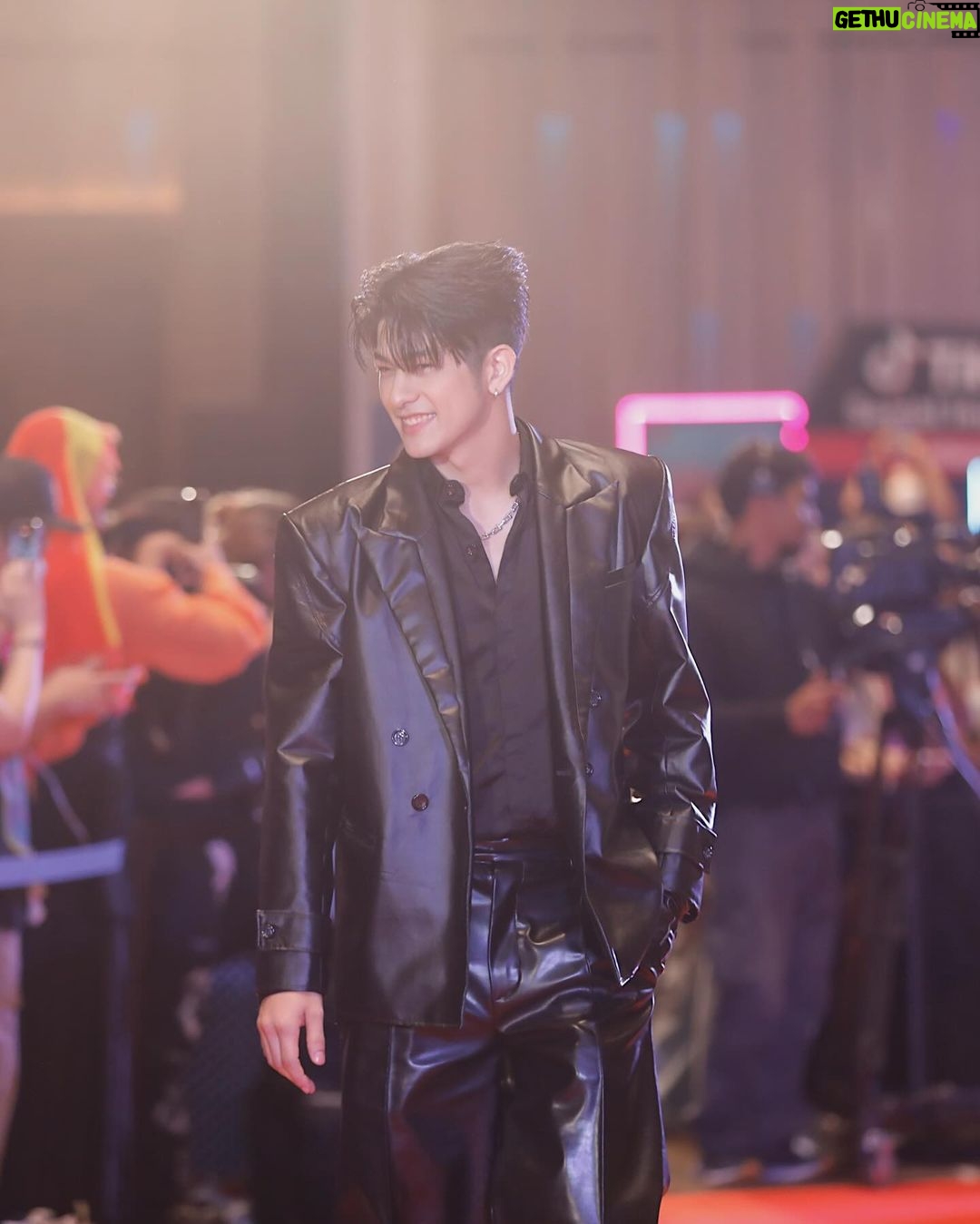 Luke Ishikawa Plowden Instagram - Thank you so much for having me ❤️ Congrats to all the award winners and nominees tonight ! #TikTokawardsTH2023 #TikTokคนบันเทิง