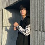 Luke Ishikawa Plowden Instagram - มองๆ เดินๆ เท่ๆ