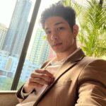 Luke Ishikawa Plowden Instagram - Dinner with me ? #CasiaBKK #ChatriumGrandBKK @casiabkk Chatrium Grand Bangkok