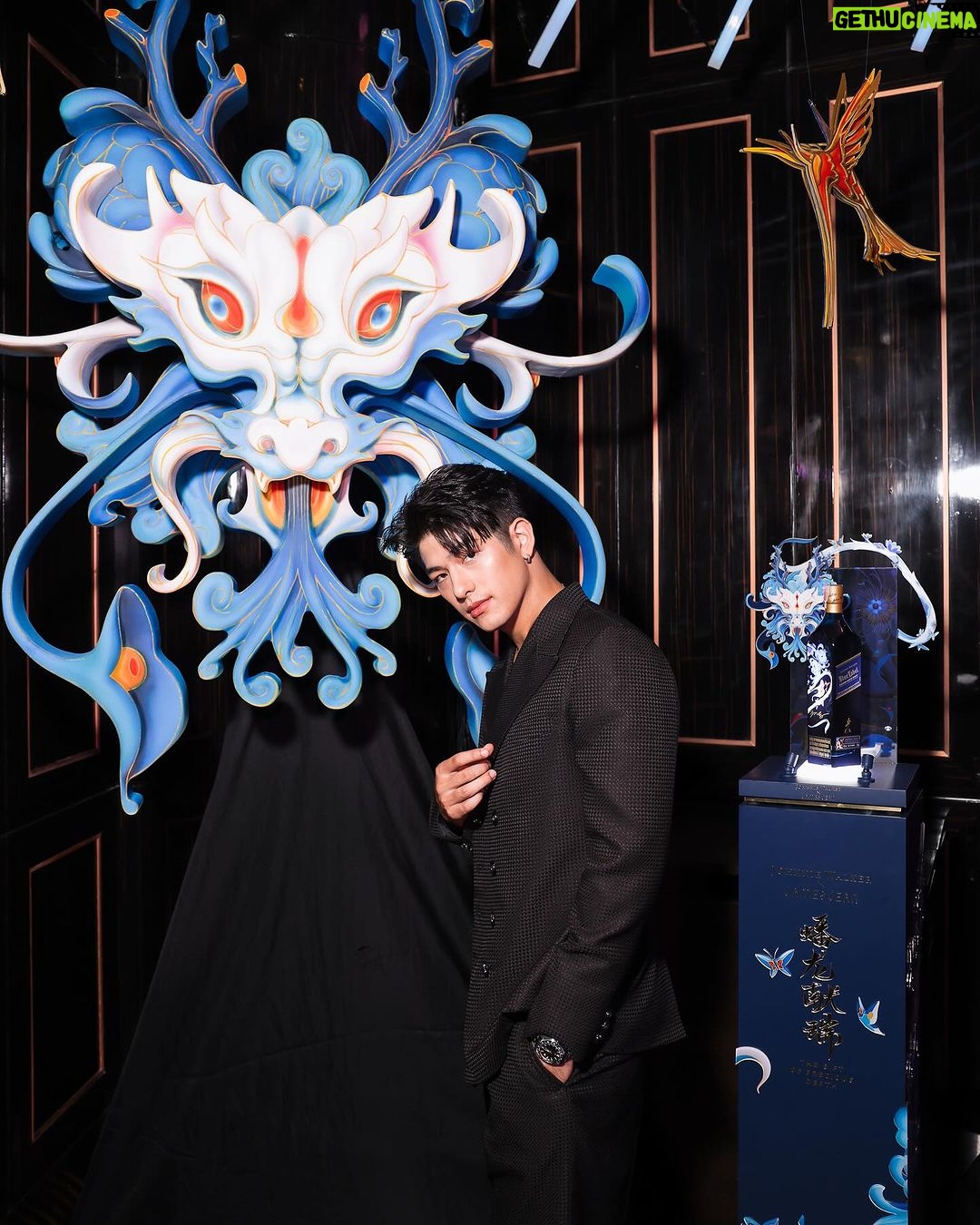 Luke Ishikawa Plowden Instagram - Embark on a journey of senses at Park Hyatt Bangkok‘s Depth of Blue Room, where the Johnnie Walker Blue Label Lunar New Year Limited Edition comes to life with a contemporary dragon design by the renowned artist James Jean, welcoming the Chinese New Year with elegance. #JWBlueLabel #DepthofBlueBKK #DrinkResponsibly _________________________
