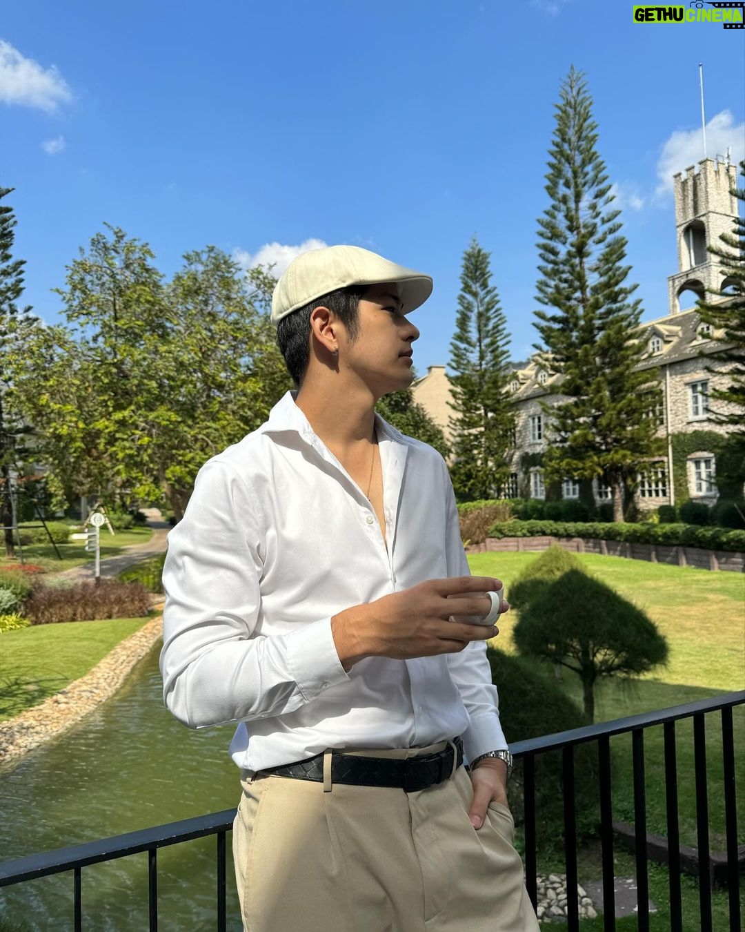 Luke Ishikawa Plowden Instagram - ☕️ 🌳