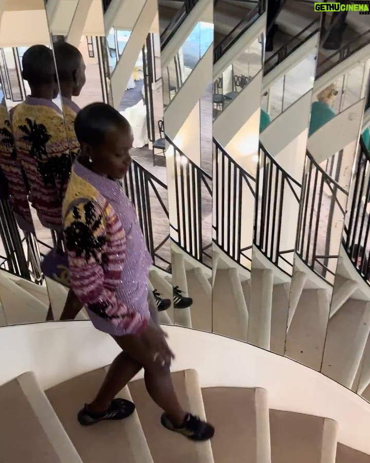 Lupita Nyong'o Instagram - Donβt forget to stop and breathe in the moment! ππ Pressing pause and taking in these magnifique moments from my trip to Paris. Merci @debeersofficial and @chanelofficial for a wonderful week. 1. Chanel show with iconic Parisian view. (They painted the cobblestones to match my outfit!) 2. Summer in Paris is verdant 3. Gooooood Foooooooooood π€€ 4. Reunion with @rashidajones & @Selema 5. Love in Coco Chanel's apartment π±πποΈπ©πΏβπ€βπ¨πΏ 6. My message for Coco Chanel π 7. Dreams of holding court like Coco on the iconic staircase 8. And a cheeky make-up moment!