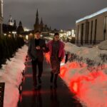 Lyaysan Utyasheva Instagram - Тем временем мы, пока Москва стоит, пешком на своих двух… Далеко не уйдём 😂