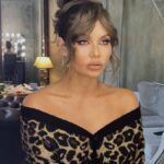 Lyaysan Utyasheva Instagram – Вдохновились образом… пишите в комментариях: чьим? (подсказка: из к/ф «Лазурный берег»❤️)

Muah @valerylisa