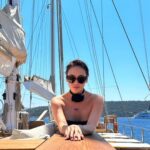 Lyaysan Utyasheva Instagram – Уже по традиции запускаю битву купальников 2023! Выбирайте 🔝 в комментариях.

P.S. у @pavelvolyaofficial проснулась тяга к фотографии. Фотографирует исключительно жену. Мне повезло быть его моделью❤️