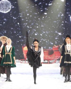 Lyaysan Utyasheva Instagram - #ТНТ25 …. для меня это больше, чем просто хэштег или цифра
ТНТ для меня — это любовь, в прямом смысле. Это наши первые робкие переглядки с Пашей @pavelvolyaofficial на Comedy, еще на самой первой сцене… ☺️ 

А потом случились @tntancy — проект, который перевернул мир телевидения  своим масштабом и современным подходом. Чего стоит заветное «вы в Танцах», которое все мечтали услышать на протяжении 10 лет 📺 !

Дальше — больше! Особенный для нас с Павлом проект (мы впервые  работаем вместе) — «Выжить в Дубае» @dubai__tnt — реалити, которое смотрится как многосерийное кино, раскрывающее характеры наших героев по-восточному тонко и всегда непредсказуемо.

И скажу вам по секрету: #всетольконачинается ……))
@tnt_online, я люблю тебя 💋❤️