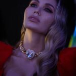 Lyaysan Utyasheva Instagram - Цвет настроения - красный ♥️, повод — финал второго сезона "Новых танцев". Уже сегодня в 21:00 на ТНТ, ждёте? Style @nadinasmirnova ❤️ Ph @did1dl