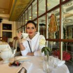 Lyaysan Utyasheva Instagram - Питер, в этот раз особенно красивый прием! Благодарю за эту атмосферу @grandhotelmoika22 ❤️ Grand Hotel Moika 22