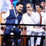 M. K. Stalin Instagram - தெற்கில் தொடங்கிய இந்தப் பயணம் டெல்லியில் உண்மையான கூட்டாட்சியை அமைப்பதில் நிறைவுற வேண்டும்! @rahulgandhi @incindia @bharatjodo #BharatJodoNyayYatra