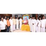 M. K. Stalin Instagram - குலையா உறுதி, அசையாக் கொள்கை, தாழா மானம், மங்கா உணர்வு, மாறா நட்பு, மறையாப் புகழ் என இனி வரும் இயக்கத்து இளைஞர்களுக்கெல்லாம் எடுத்துக்காட்டாய் வாழ்ந்த இனமானப் பேராசிரியர் நினைவுநாள்! கோபாலபுரம் இளைஞர் தி.மு.க. காலம் முதல் பொதுக்குழுவில் என்னைக் கழகத் தலைவராக அறிவித்தது வரை என் வாழ்வின் ஒவ்வொரு நிலையிலும் அவர் நிறைந்திருக்கிறார். என் நெஞ்சில் என்றும் நீங்காதிருப்பார்! அவர்தம் கொள்கைப் பெருவாழ்வு நம்மை வழிநடத்தும்!