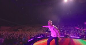 M. Pokora Instagram - Strasbourg mon amour… 20 ans après, là où tout a commencé. 2 soirées à la maison dans le plus grand zénith de France… la fierté est immense. Merci de m’avoir toujours fait sentir comme l’enfant du pays… Je vous ai dans le 🩸#EpicentreTour
🎥 @smartprod.co