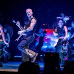 M. Pokora Instagram - Bruxelles dump 🇧🇪: 1. Fam 2. Diable rouge 3. MP’s angels 4. Au coeur du volcan 5. 🥹 6. 40 celcius/ 104 fahrenheit 7. Y a qu’à moi que va ce pantalon cherchez pas… 8. La main divine 9. Squad 📸 @pixelinephoto Palais 12