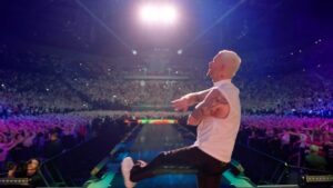 M. Pokora Instagram - Love bomb à Bercy @accor_arena il y a 1 semaine. ❤️♾️

🎥 @smartprod.co