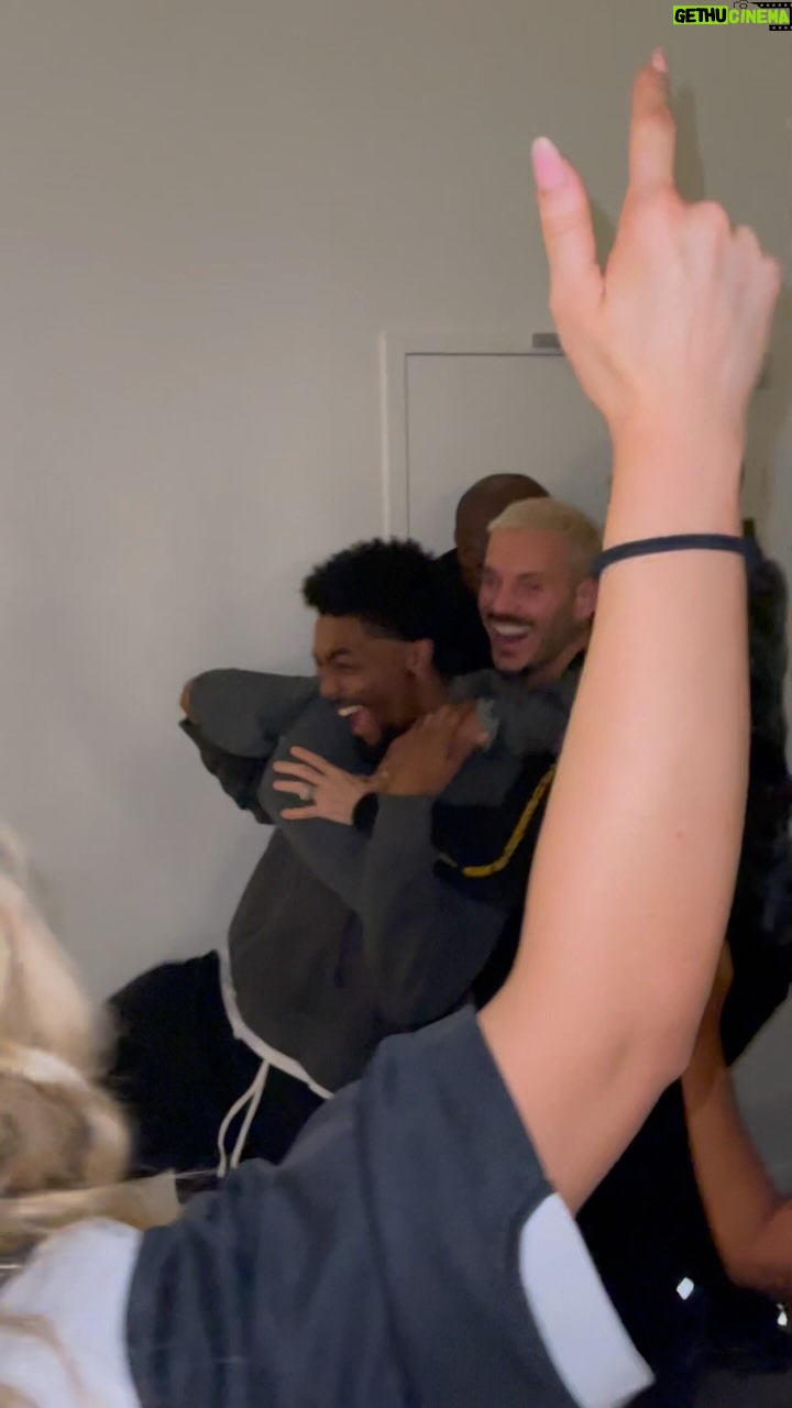 M. Pokora - 55.3K Likes - My team is … than yours ! Quand Abdel (qui fait notre sécu) apprend une chorégraphie du show 🕺🏿 (comment je les aime vous savez pas… ♾️🫶🏼)