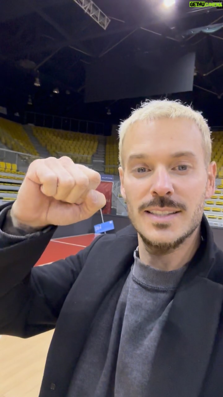 M. Pokora - 29.2K Likes - Très heureux d’officialiser mon arrivée, en tant qu’actionnaire, au sein de @sigstrasbourg et de pouvoir m’impliquer dans la vie du club de ma ville . Hâte de me mettre au boulot avec les équipes ! 🙏🏼♥️🤍