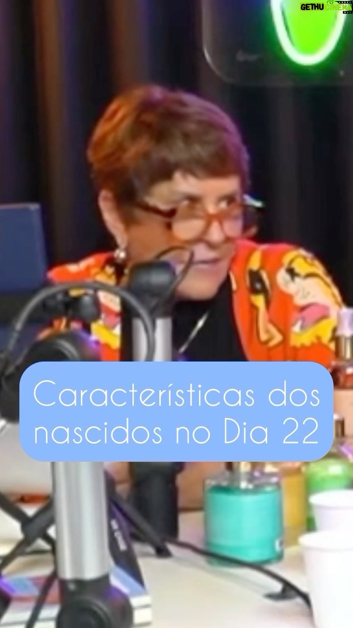 Márcia Fernandes Instagram - Nascidos no dia 22 (de qualquer mês) devem confiar no seu sexto sentido, que é maravilhoso! 💙 #reels #marciasensitiva #sensemarcia #conselhos