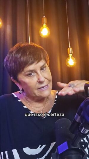 Márcia Fernandes Instagram - Quando for fazer seus pedidos para o Universo, tente seguir essa dica! 🙏🏻 #reels #marciasensitiva #sensemarcia #conselhos