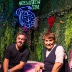Márcia Fernandes Instagram – Olá, Terráqueos! Ontem recebemos a MÁRCIA SENSITIVA, e eu já consigo prever que você que não assistiu ainda tá moscando. Então, corre pro youtube porque teve de tudo, e revelamos coisas que só assistindo pra saber. VAI LÁ!
