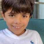 Márcio Garcia Instagram - Muita gente me acha parecido com o meu caçula, João! Então o #tbt de hoje é pra ajudar a tirar essa dúvida…Eu não sei… O que você acha? . A única dúvida que eu não tenho é que esse amor cresce junto com ele! Dia após dia… #familia #filhos #amormaiordomundo