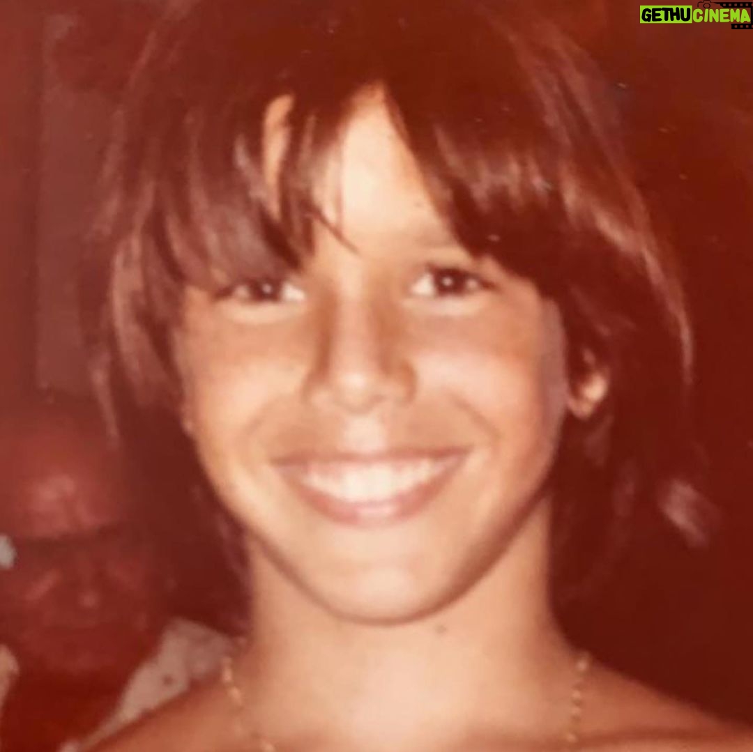 Márcio Garcia Instagram - Muita gente me acha parecido com o meu caçula, João! Então o #tbt de hoje é pra ajudar a tirar essa dúvida…Eu não sei… O que você acha? . A única dúvida que eu não tenho é que esse amor cresce junto com ele! Dia após dia… #familia #filhos #amormaiordomundo