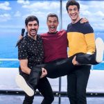 Márcio Garcia Instagram - Hoje bateu uma saudade tamanho família de me divertir com vocês! . Quem aí tá sentindo falta de rir e de se emocionar nos finais de semana? . O que eu mais gostava era desse mix de emoções de uma só vez. Era uma delícia… . A gente conhecia melhor os amigos de profissão e aprendia cada vez mais sobre os valores familiares! . Além disso, não houve um único programa em que eu não desse boas gargalhadas e não me emocionasse. . Confesso que segurei muito o choro no show das famílias. Quando a emoção tomava conta do estúdio a única coisa que me mantinha de pé era lembrar dos boletos que eu tinha que pagar na segunda feira 🤣🤣🤣🤣 . Brincadeiras a parte a saudade é real. Mas podem esperar animados pois, tem ideias no forno…. . Que Deus abençoe nosso feriado, nosso final de semana e as nossas famílias. @marcoluque @alok @dedesecco @amarianasantos @julianapaes @klebbertoledo @juulianapaiva @marceloadnet0 @mateusolanooficial #corpuschristi #jesussalvador #familia #diversão #emoção #tamamhofamilia