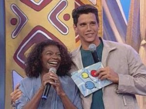 Márcio Garcia Instagram - Um #tbt pra recordar um pouco de cada programa que apresentei ao longo da minha carreira e pra saber qual você mais curtiu…

Aproveito pra perguntar; o que vc acharia de um programa que tivesse um pouquinho de tudo?

E se este programa puder ser visto na TV aberta, You Tube, streaming, em todas as plataformas de mídia digital e ainda ouvido no rádio? 

Curte a ideia? Chega de dar pistas… em breve eu conto mais do que vem por aí ainda este ano!!! Aguarde!!!

#familias #diversão #jogos #brincadeiras