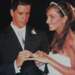 Márcio Garcia Instagram - Um tbt melhor, impossível!! Hoje, dia 22/2/2024 completamos 21 anos de casados! Agradeço muito a Deus por ter feito nossos caminhos se cruzarem… O que seria de nós se você não tivesse ido pra Angra naquele feriado? Ou se eu tivesse ficado no Rio? Será que nos conheceríamos em algum outro lugar?? Essa resposta não teremos, mas o que temos, todos os dias, é a nossa vida juntos, nossa cumplicidade, nossos filhos, nossas lembranças, nossa família, unida! Obrigado por ser minha namorada, parceira, esposa, amiga, confidente, nutricionista, amante e uma mãe pra lá de presente. Já tivemos nossas brigas e desentendimentos, claro, mas sempre soubemos atravessar a arrebentação e encontrar um mar calmo e amistoso… Que Deus nos permita mais alguns anos de calmaria, juntos e apaixonados, como somos desde quando resolvemos tornar nossas vidas, uma só! Te amo @andreasantarosagarcia #felizaniversariodecasamento #happyanniversary Joá, Rio De Janeiro, Brazil