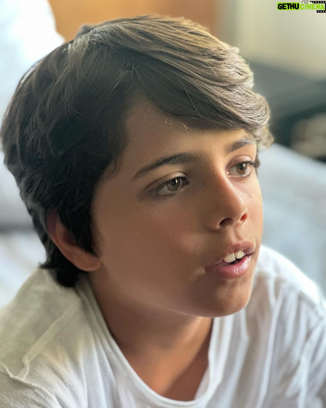 Márcio Garcia Instagram - Uma sequência do meu caçula João pra deixar o papai coruja ainda mais apaixonado… Ele é o nosso quarto filho! Veio enquanto a Andrea usava um DIU! Não estava programado. Foi um susto pra todos nós… Mudamos toda a logística da família... um corre corre… Ai eu lhe pergunto; como explicar a vontade de Deus? A resposta vem com outra pergunta; o que seria da nossa vida sem você, João?.. #familia #filhos #amormaiordomundo Joá, Rio De Janeiro, Brazil