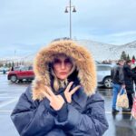 Mädchen Amick Instagram - #Sundance2024 What an inspiring weekend. Such an beautiful way to fill up the creative well. Bravo to all the filmakers that worked their asses off and were blessed to screen their projects 🙌🏼 #arealpain #girlswillbegirls #loveliesbleeding #freakytales #ponyboi #davidlynch #babysfirstsundance #madchentiktok Park City, Utah