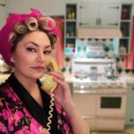 Mädchen Amick Instagram - Alice will see y’all March 29th to kick off season 7 (our final season!) - don’t call her, she’ll call you 💋 #riverdale