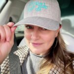 Mädchen Amick Instagram - Don’t mind me here still working at 1:44am on our @dontmindme fundraising event happening this weekend… but I pause because hats!!! 👏🏼👏🏼👏🏼