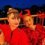 Mädchen Amick Instagram - Happy #AllHallowsEve from Egyptian Goddess of Death Nephthys helping you journey away from this Devilish ball of fun ❤️🖤❤️🖤
