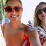 Mädchen Amick Instagram - no thoughts just vibes