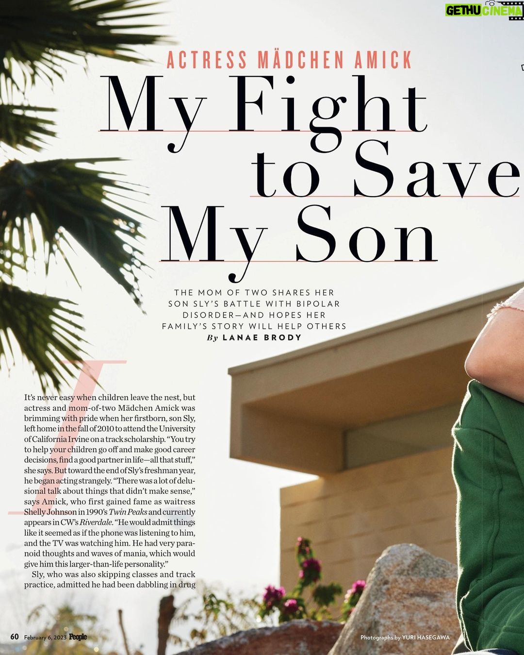 Mädchen Amick Instagram - A huge thank you to @lanaebrody and her team at @people for going above and beyond to tell our story with compassion and the collective intention to help others 🙏🏼 I can’t tell you how proud I am of our son @slyalexis_ who has truly turned his diagnosis into his superpower 💪🏼 His dedication to reach back and help others find their own unique path to recovery is awe inspiring. He has always shared that “being of service” gives his life purpose. We can all learn so much from his journey, and when we are brave enough to share ours, true healing begins. I waited until the print version of this story came out to post, because I take the responsibility seriously when sharing our journey (which parts can be shocking) to tell it in its entirety. Unfortunately when these kinds of stories are truncated (which had to be done for the online version), they can easily become “clickbait” material. My family and I (along with our team @dontmindme) are dedicated to erase the stigma surrounding mental health, not feed into it. @lanaebrody (working closely with @alainabendi) spent hours interviewing us and weeks putting this 4 page exclusive together. When roadblocks popped up, she persevered to make sure the intention of the story was honored 💚 Please find the magazine in stores NOW!!! (Feb. 6th 2023 edition) …and follow our work at dontmindme.org #youarenotalone • Writer: @lanaebrody • Photo editor: @jessicabryan99 • Photographer: @yurihasegawaphoto • Make-up: @robscheppy • Hair: @morganmarinoffmua • DMM Publicist: @alainabendi • Diagnosis facts provided by: Dr. Eric C. Schieber, MD