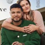 Mädchen Amick Instagram - A huge thank you to @lanaebrody and her team at @people for going above and beyond to tell our story with compassion and the collective intention to help others 🙏🏼 I can’t tell you how proud I am of our son @slyalexis_ who has truly turned his diagnosis into his superpower 💪🏼 His dedication to reach back and help others find their own unique path to recovery is awe inspiring. He has always shared that “being of service” gives his life purpose. We can all learn so much from his journey, and when we are brave enough to share ours, true healing begins. I waited until the print version of this story came out to post, because I take the responsibility seriously when sharing our journey (which parts can be shocking) to tell it in its entirety. Unfortunately when these kinds of stories are truncated (which had to be done for the online version), they can easily become “clickbait” material. My family and I (along with our team @dontmindme) are dedicated to erase the stigma surrounding mental health, not feed into it. @lanaebrody (working closely with @alainabendi) spent hours interviewing us and weeks putting this 4 page exclusive together. When roadblocks popped up, she persevered to make sure the intention of the story was honored 💚 Please find the magazine in stores NOW!!! (Feb. 6th 2023 edition) …and follow our work at dontmindme.org #youarenotalone • Writer: @lanaebrody • Photo editor: @jessicabryan99 • Photographer: @yurihasegawaphoto • Make-up: @robscheppy • Hair: @morganmarinoffmua • DMM Publicist: @alainabendi • Diagnosis facts provided by: Dr. Eric C. Schieber, MD