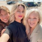 Mädchen Amick Instagram - THNK U for this honor and allowing me to spread awareness about the work we’re doing at our non-profit @dontmindme 🙏🏼 Such a beautifully powerful day yesterday where 10 “mother figures” who are doing incredible things in the world were honored by @thecreativecoalition at the #hollywoodmothersday event 🌹 …and this was the moment my crush began on @francesfisher 😍🥵 what a powerhouse & legend