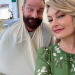 Mädchen Amick Instagram – Did Alice do this to Frank? -or- did Mädchen do this to Ryan?? Find out tonight on #Rivervale 😉🤫 #bts #fralicerises