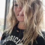 Mädchen Amick Instagram - 1. coachella 2. stagecoach -or- 3. just a monday