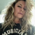 Mädchen Amick Instagram - 1. coachella 2. stagecoach -or- 3. just a monday