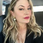 Mädchen Amick Instagram - Thx for having us #PaleyFest 🙏🏼 …also, I’m totes with you #choni fans! 🏳️‍🌈🙌🏼💋 @paleycenter @gomezgraciaofficial @maisonpriveepr_la @louisemooninc @andremakeup @gimletschneider @davidpreciousgems #vancleefarpels #betseyjohnson