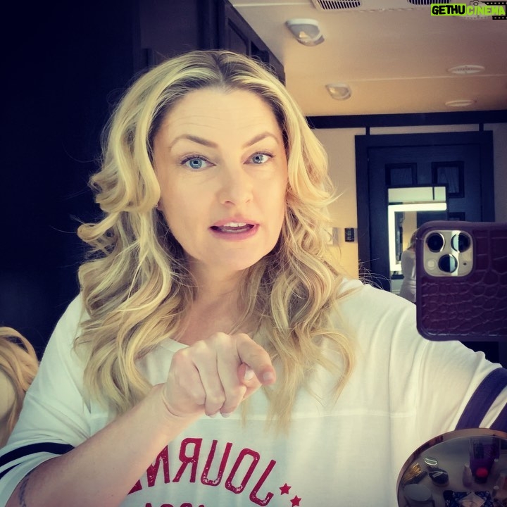 Mädchen Amick Instagram - Happy #MentalHealth Monday! How are you doing?....really? Mental health advocacy has always been important to our family. Over the years, we’ve shared different pieces of our long, winding journey with mental health and used our platforms to bring awareness to issues surrounding mental illness. Our family, along with some amazing partners @amandahill114 @theparachutemedia have come together to create a very special project that is a culmination of what we’ve learned through our shared experiences. At the center of this process is, and always will be, real people... with REAL stories. And we are excited to finally have you, our community, be a part of that. We’re not just an awareness movement but we’re taking ACTION — the first step being an interactive survey to help us understand YOU, and where you’re at on your mental health journey! We invite you all to come along with us on the path to mental wellness, by filling out the survey and helping us create something that is a true reflection of you and your experiences. You can find the survey linked in our bios! Stay tuned for our #dMm launch coming soon! 💚 David, Mädchen, Sly & Mina — @slyalexisofficial @minatobias_