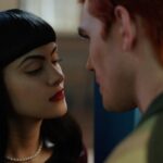 Mädchen Amick Instagram - Deviant sexual behavior, gripping paranoia, a world that’s gone cuckoo but don’t worry, it’s so hot it will burn your fingertips 😘 So honored to have directed tomorrow night’s delicious #riverdale episode - Please watch!!!