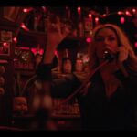 Mädchen Amick Instagram - #SerpentAlice is back in tonight’s #Riverdale episode — and she’s not playin around people 🤟🏼🐍