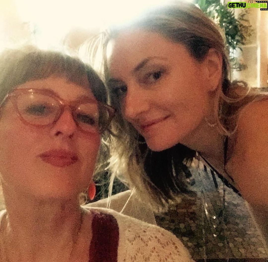 Mädchen Amick Instagram - My friend, today I celebrate you even more than usual. We have tiptoed on this earth together for decades. Looking forward to many more Sagittarian adventures with you… Luv you @kimmyrobertson 👯♀️💞♐️ #happybirthday