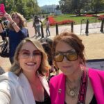 Mädchen Amick Instagram - At a very difficult time in the world, I am grateful to have been invited to the @whitehouse for a wonderful #mentalhealthroundtable discussion yesterday with @neeratanden & @stevebenjaminsc whom expressed our President @joebiden’s focus on the importance of our country’s mental health. Excited to continue the discussion on how to make meaningful improvements to #mentalhealthcare in America 💚 …and thx for the wonderful evening @ericswalwell 🙏🏼