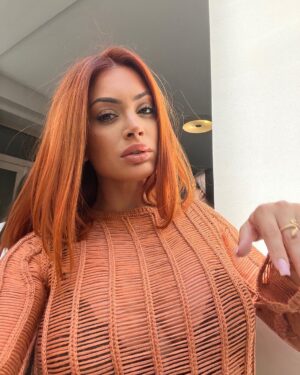 Mélanie Da Cruz Instagram - Call me Ariel🧜‍♀️ 
Thank you my love @kenzo_hairstylist 🔥