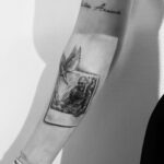 Mélanie Da Cruz Instagram - Vai com Deus meu Anjo 🕊️💔 A minha vida nunca será a mesma Amo-te Vôvô La Ruche Paris Tatouage