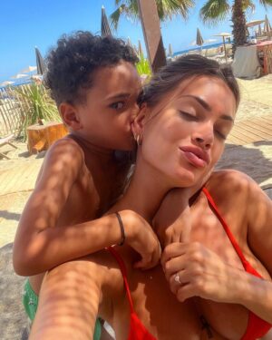 Mélanie Da Cruz Instagram - Mon petit 🦀