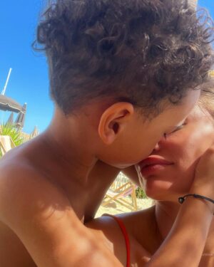 Mélanie Da Cruz Instagram - Mon petit 🦀