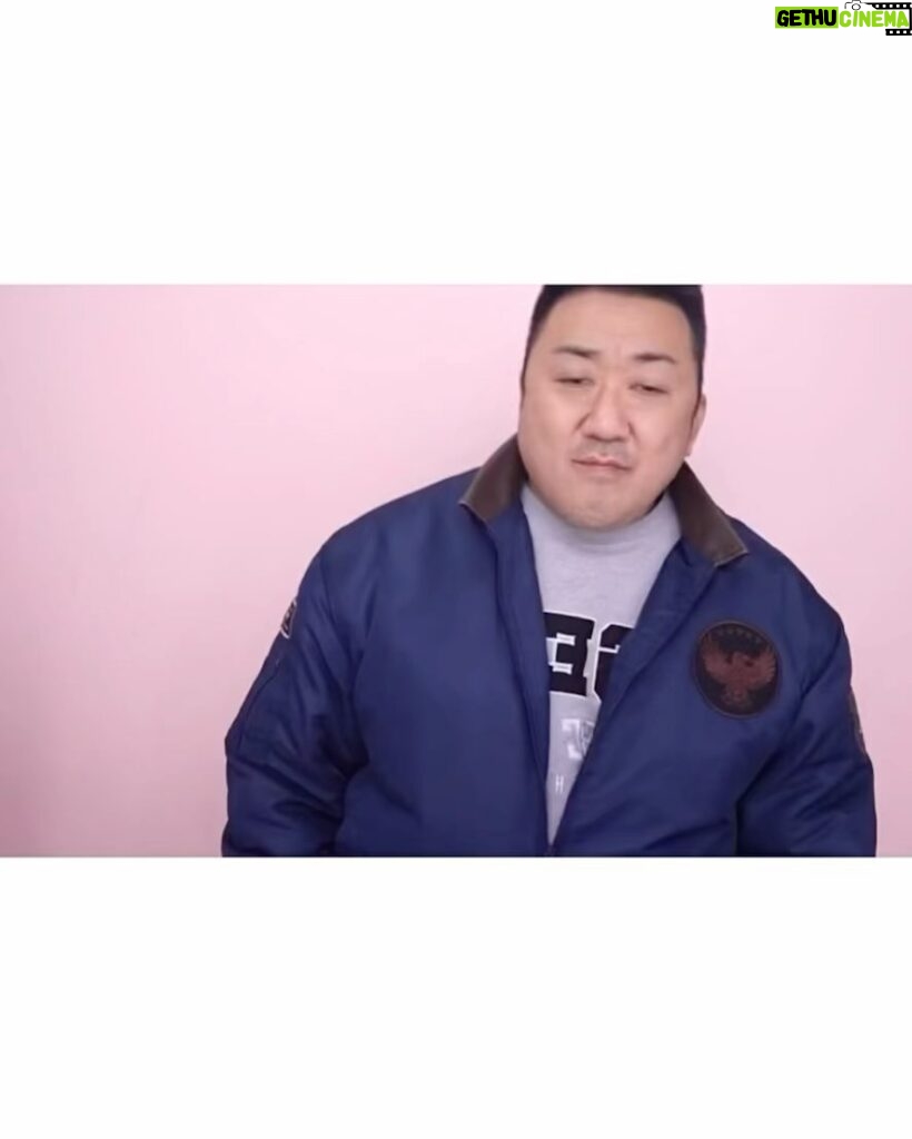 Ma Dong-seok Instagram - Christmas gift
